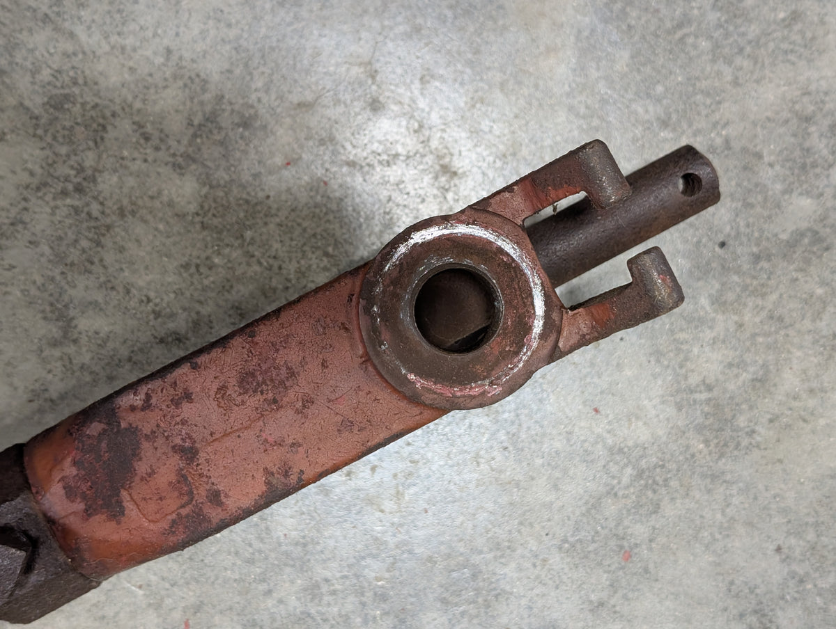 Leveling Screw Assembly IH International 398384R1 398382R1 USED