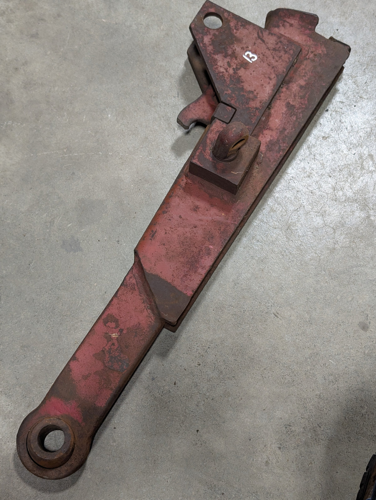 Right Lower Link Front Section IH International 398388R92 USED
