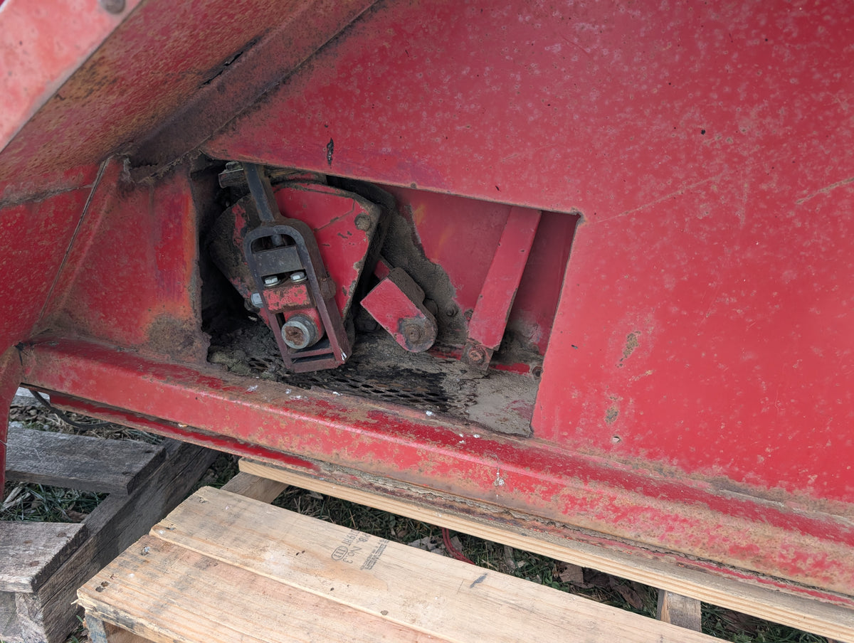 ROPS IH International 118313C92 USED