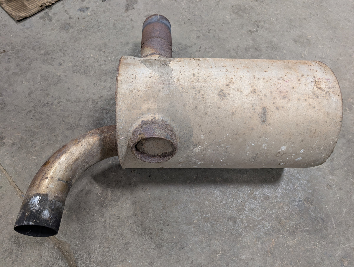 Muffler IH International 131109C1 USED