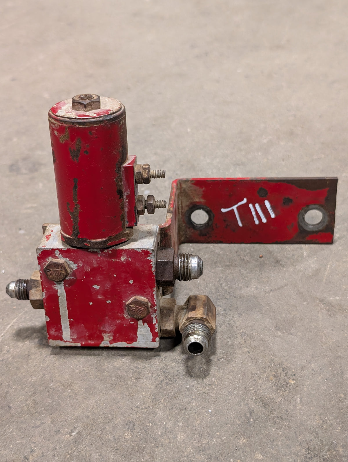 Differential Lock Solenoid Assembly IH International 138173C1 USED