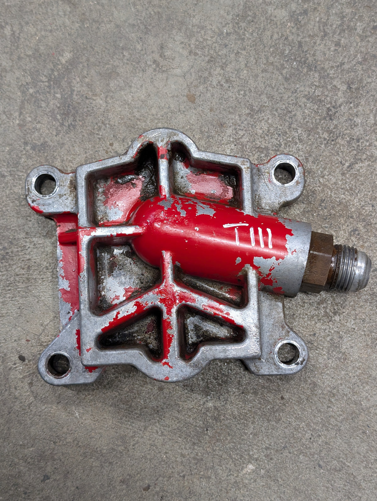 Valve Mount Bracket Cover IH International 123081C1 USED