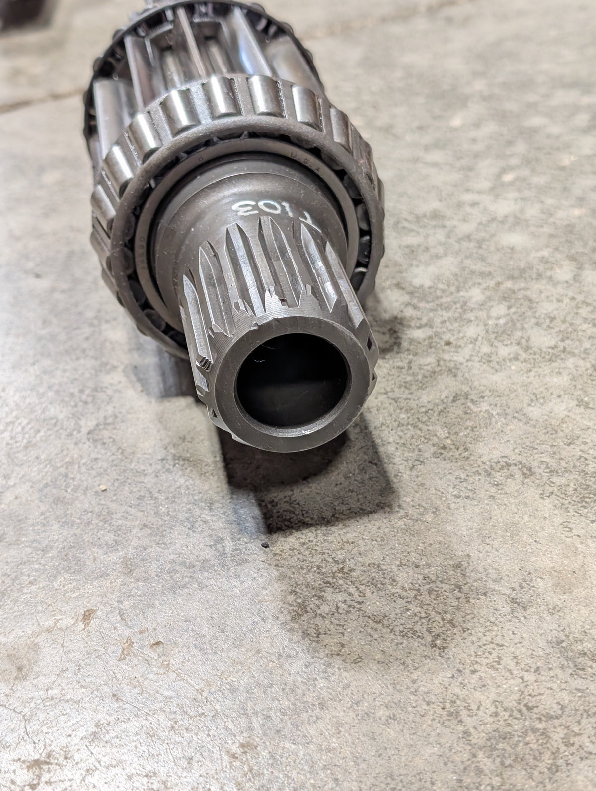 Right Bull Pinion Brake Shaft IH International 104680C1 USED