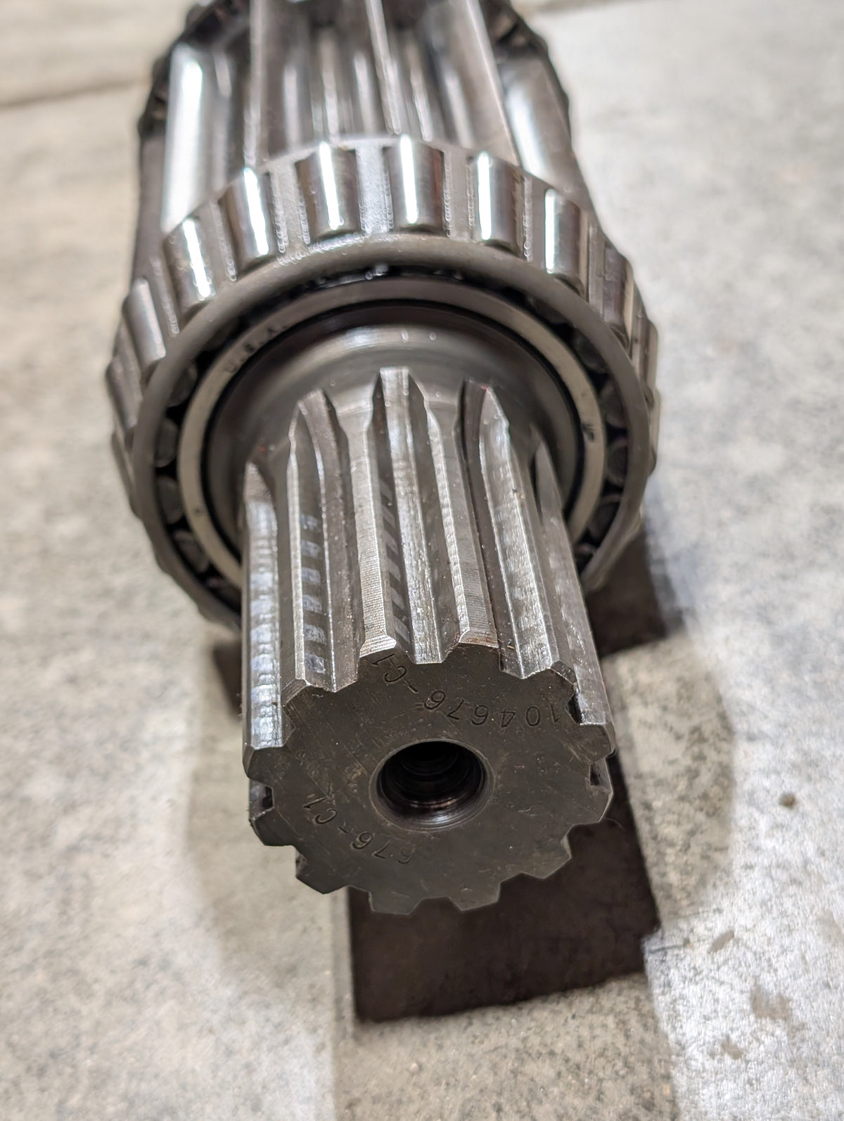 Left Bull Pinion Brake Shaft IH International 104676C1 USED