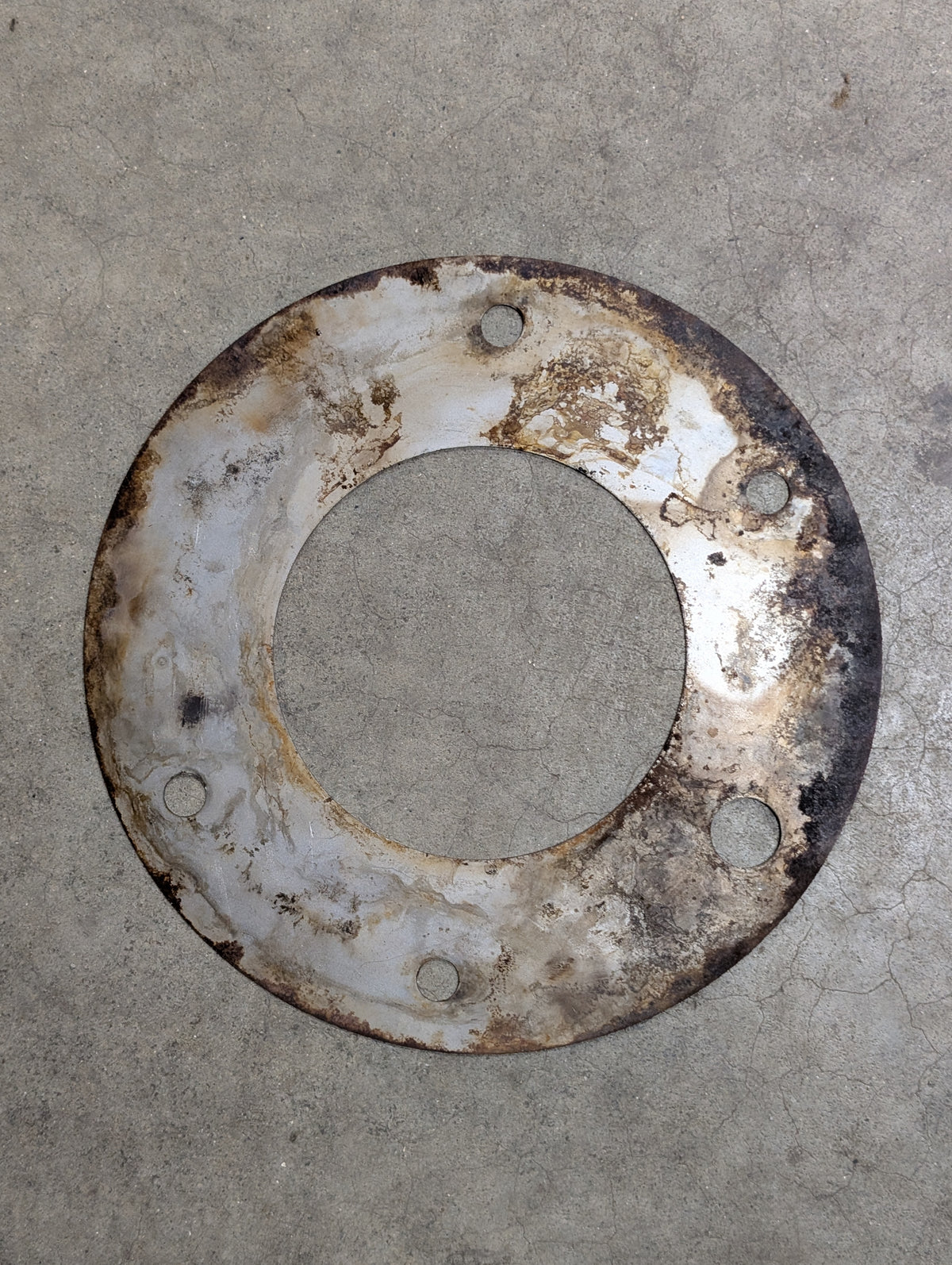 Bull Pinion Bearing Retainer Shim IH International 388100R1 USED