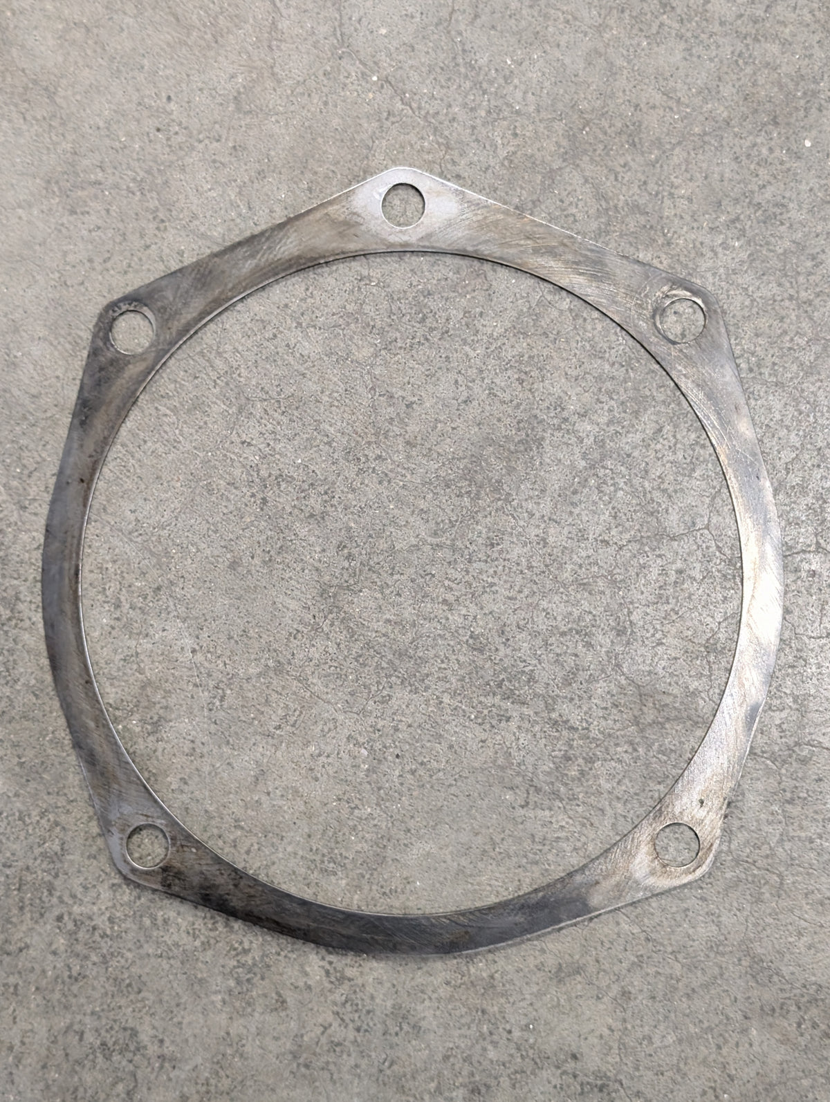 Transfer Case Bearing Cage Shim IH International 127294C1 USED