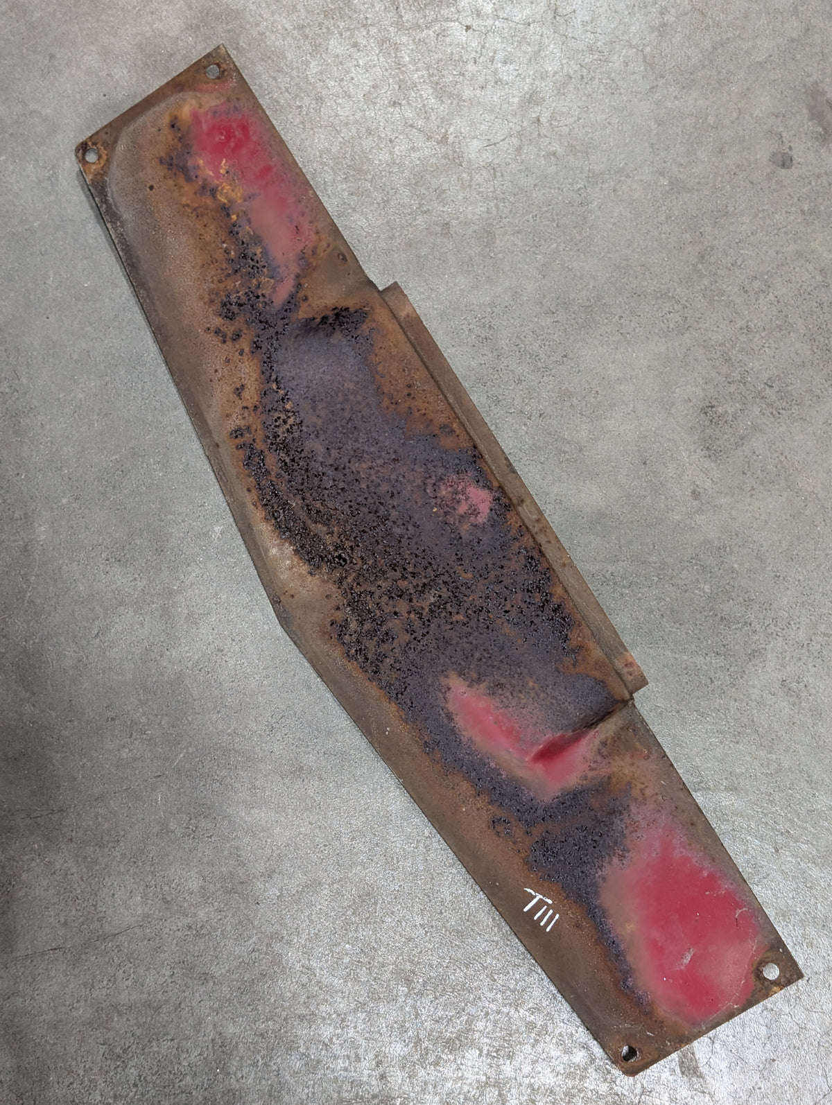 Headlight Support Cover IH International 531221R2 USED
