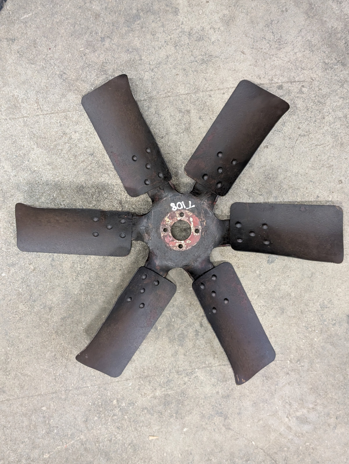 6 Blade Fan IH International 380055R91 USED