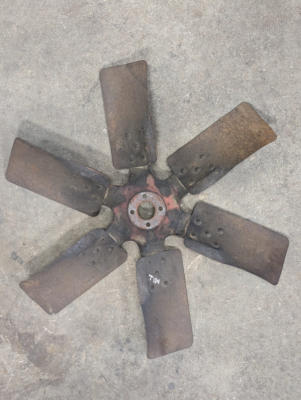 6 Blade Fan IH International 380055R91 USED