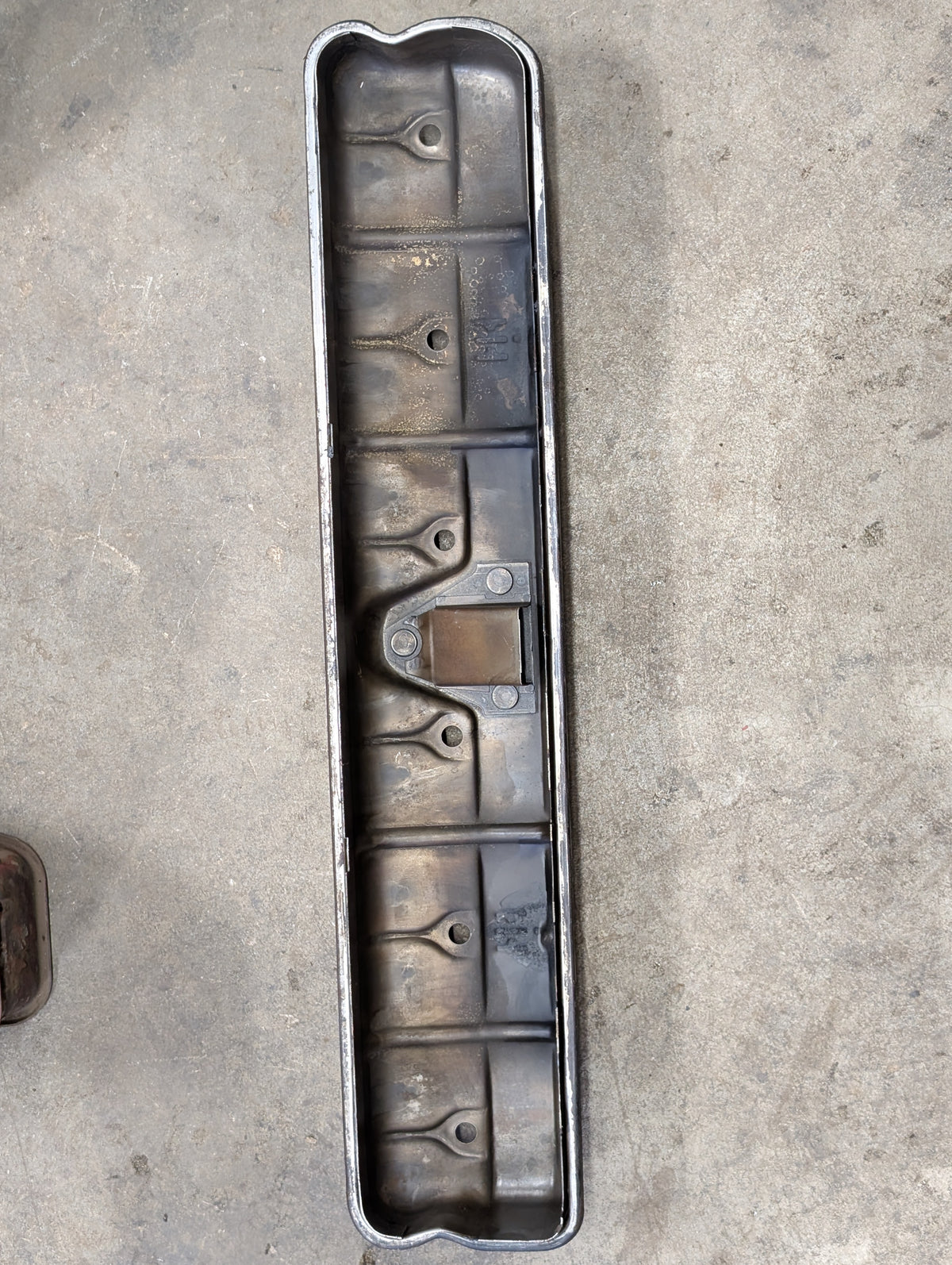 Valve Cover IH International 690339C3 USED