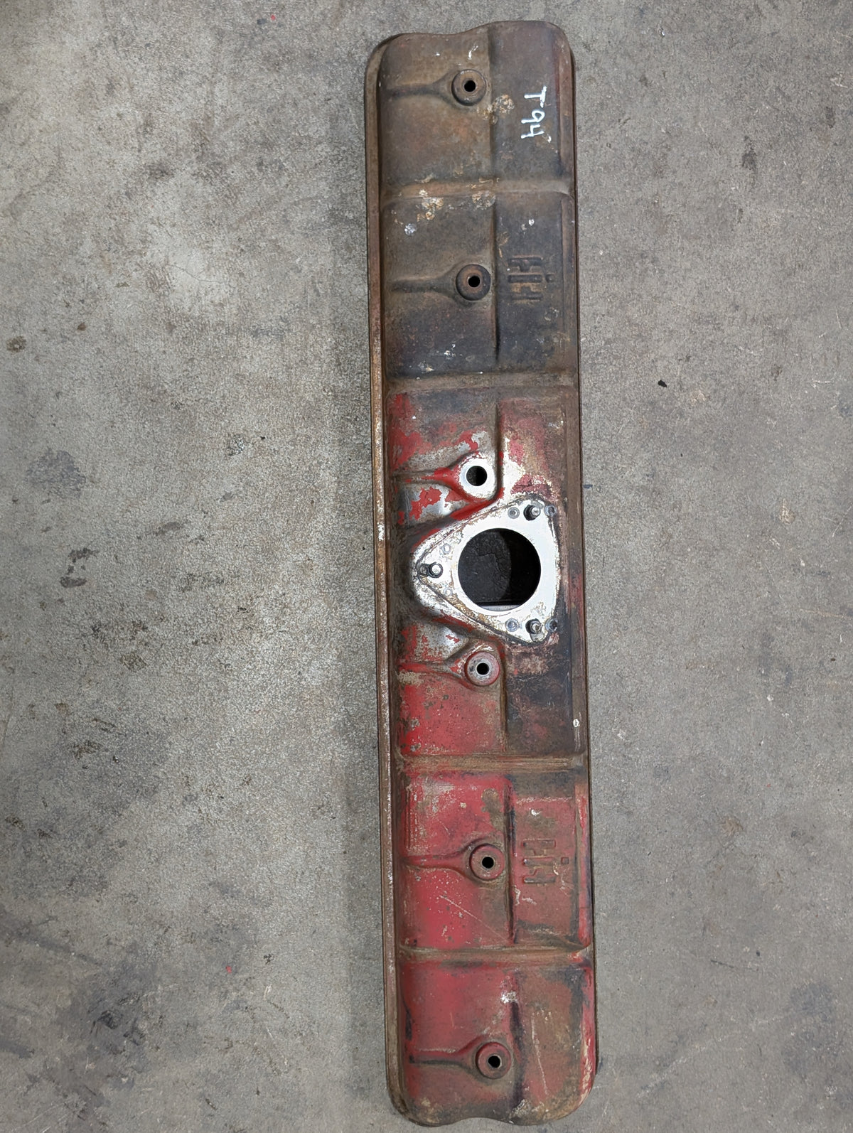 Valve Cover IH International 690339C3 USED