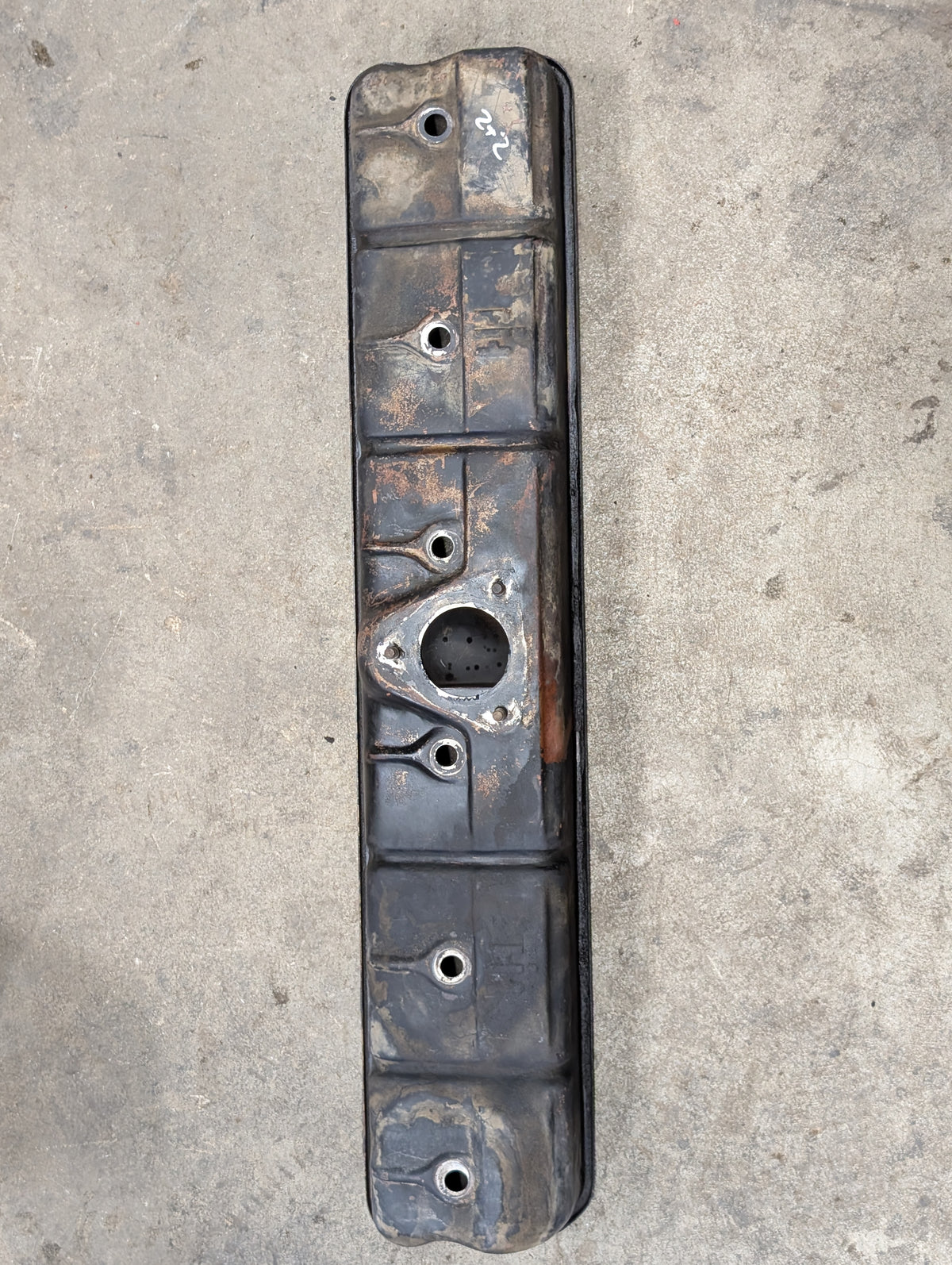 Valve Cover IH International 690339C3 USED