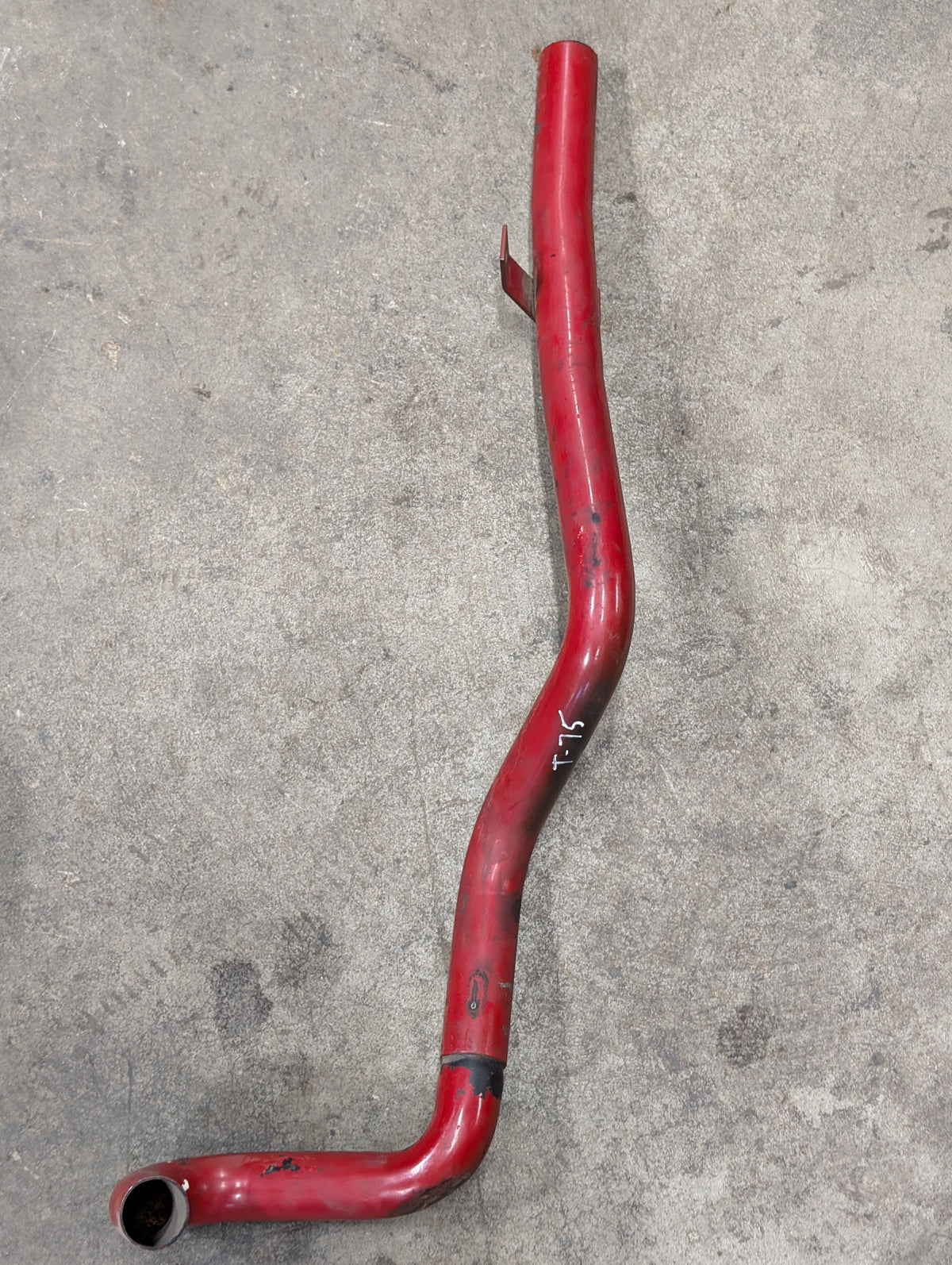 Breather Tube Assembly IH International 691702C2 691700C1 USED