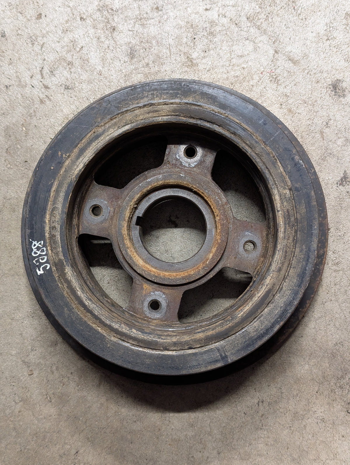 Crankshaft Damper Pulley IH International 683459C94 USED