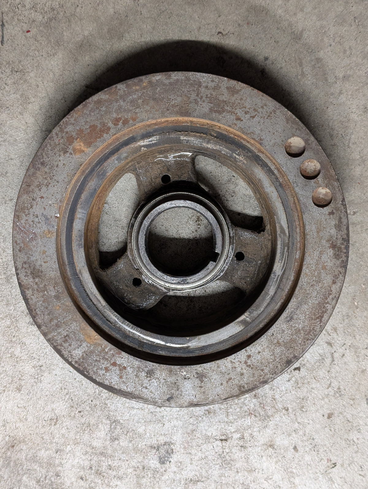 Crankshaft Damper Pulley IH International 680275C92 USED