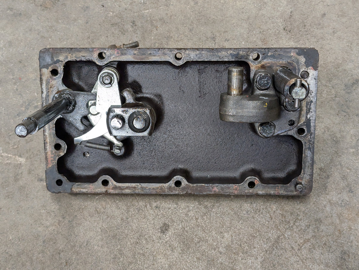 Range Cover & Shifting Assembly IH International 398298R41 USED