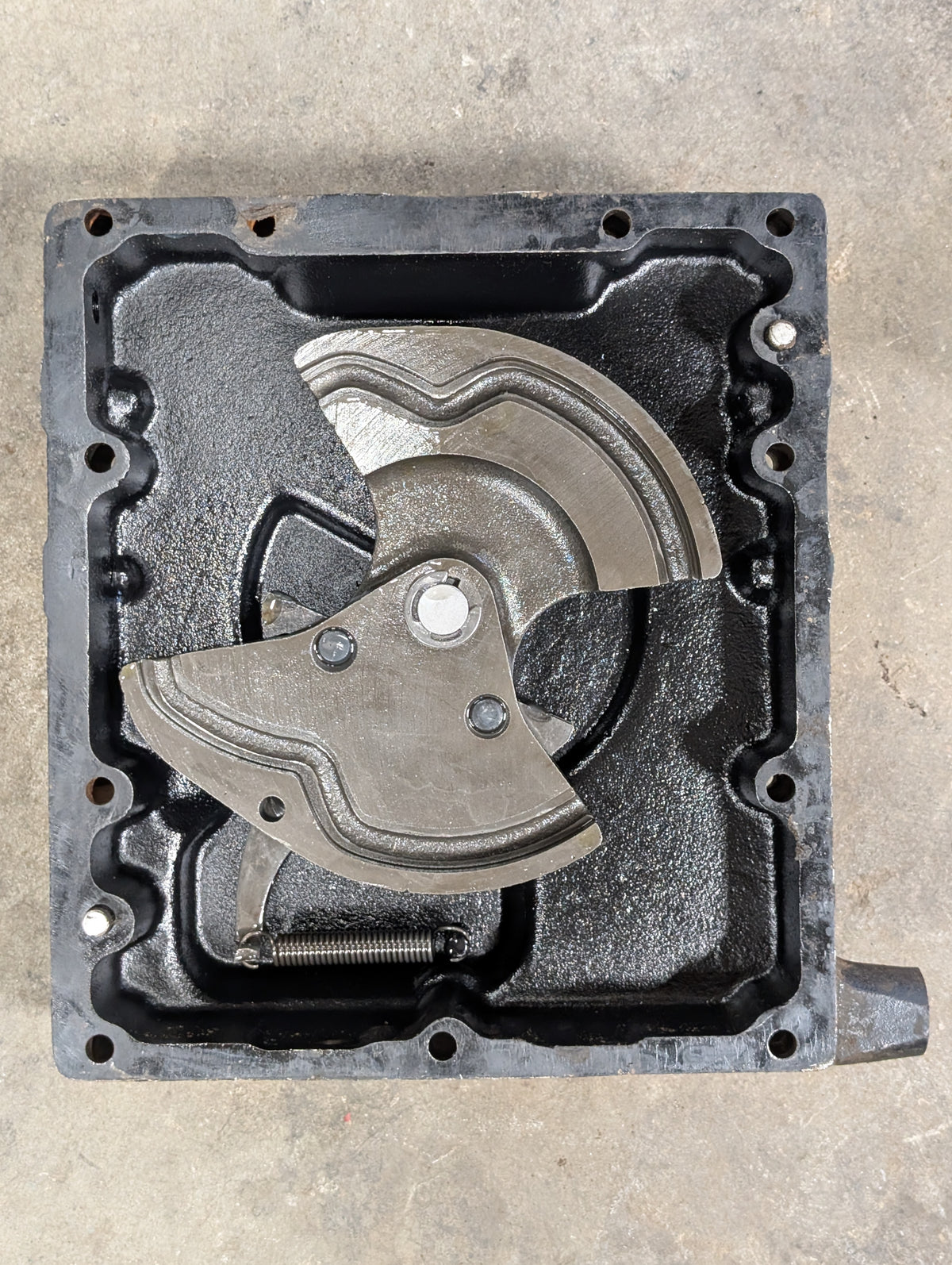 Speed Cover Assembly IH International 120018C1 104269C1 380114R22 USED