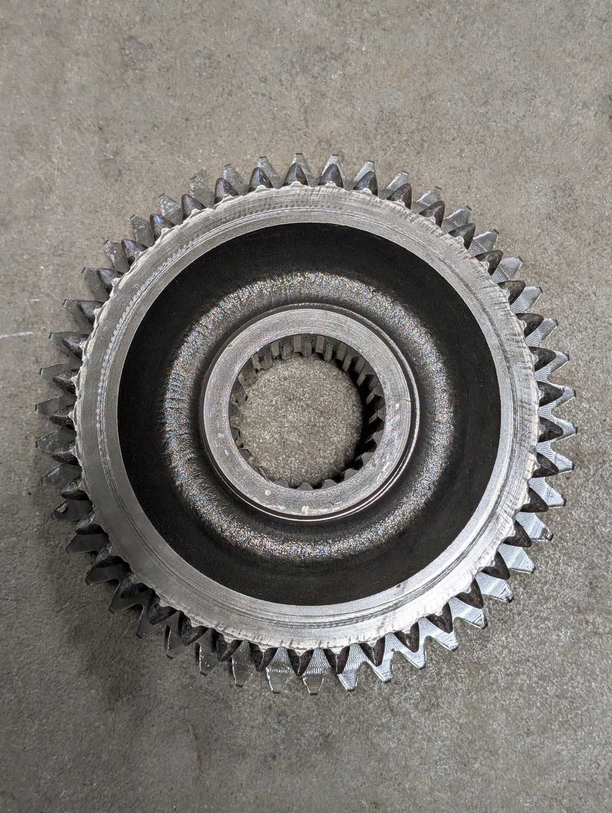 1st/2nd Slider Gear IH International 528674R1 USED