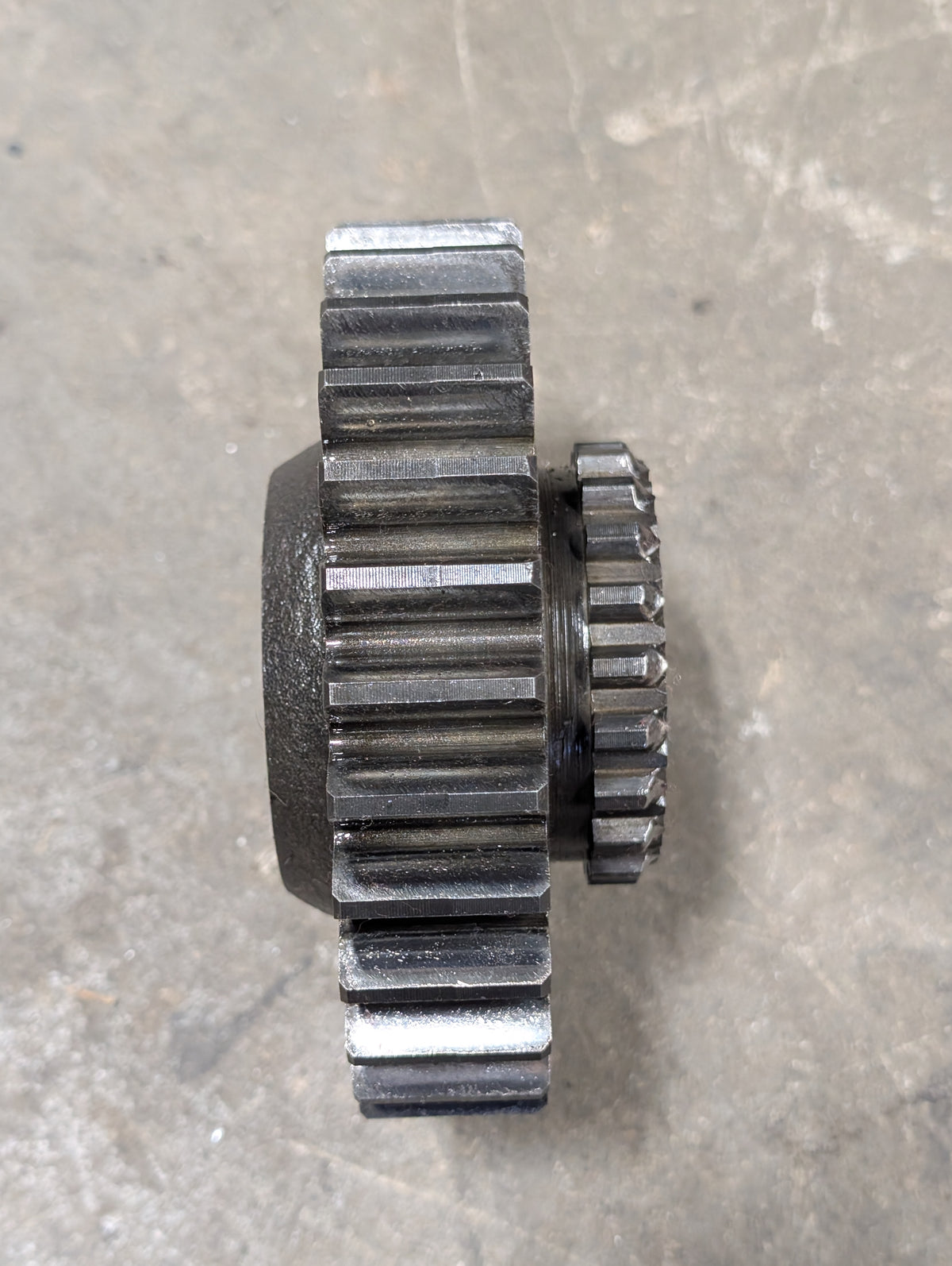 Reverse Idler Gear IH International 393523R1 USED