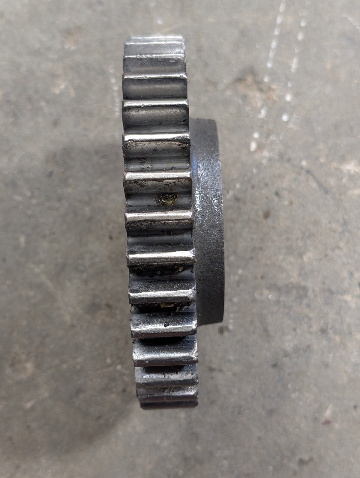 Reverse Driven Gear IH International 380288R2 138764C2 USED