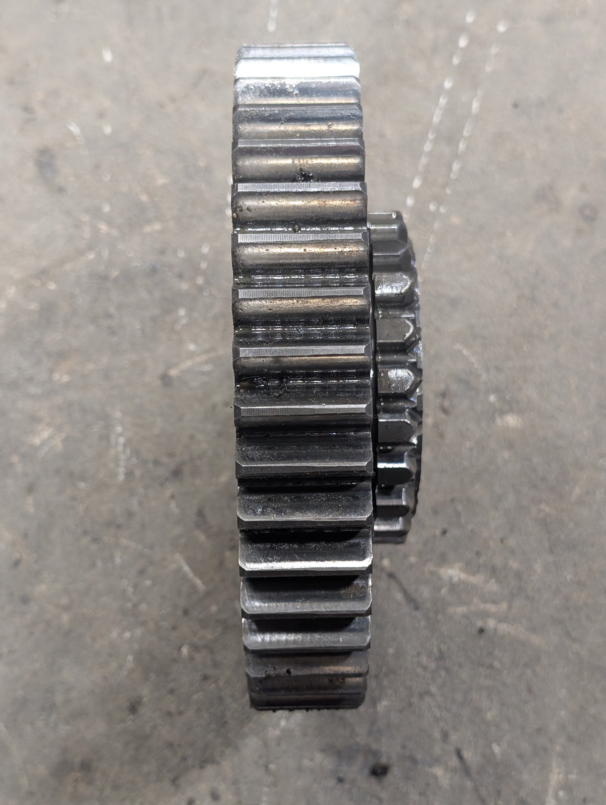 Hi-Lo Driven Gear IH International 528683R11 USED