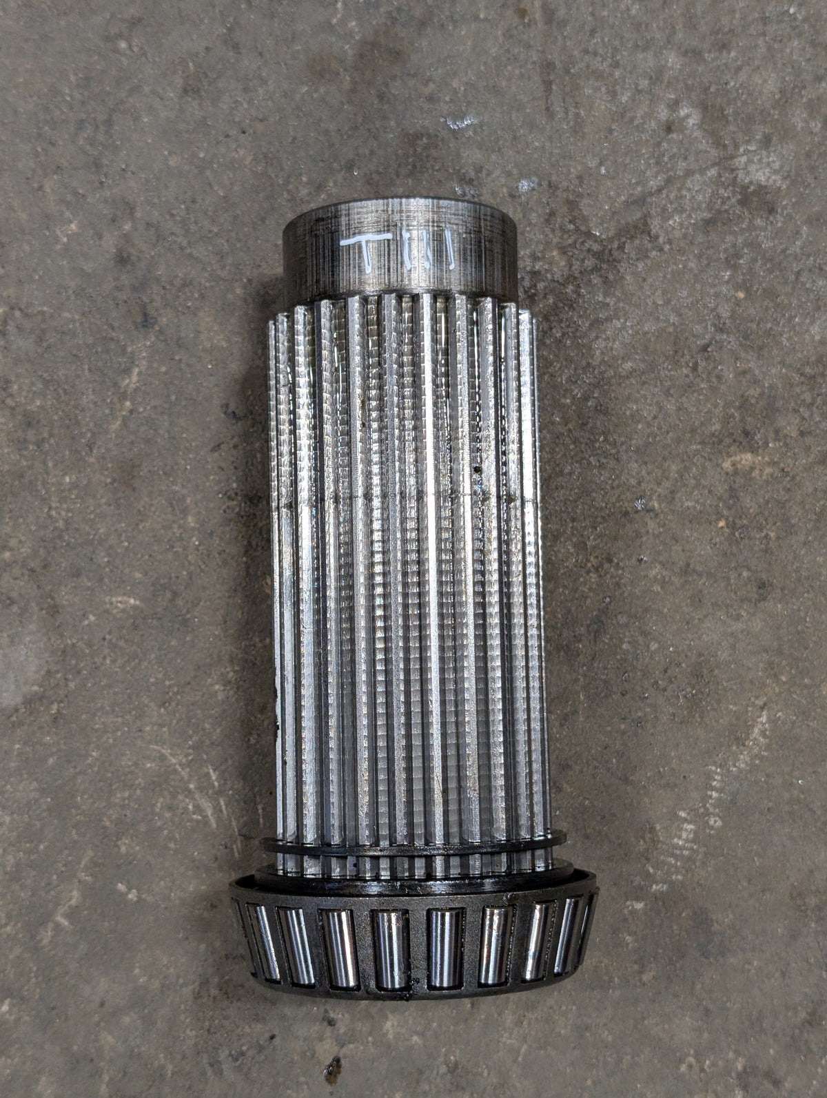 Range Countershaft IH International 528680R2 USED