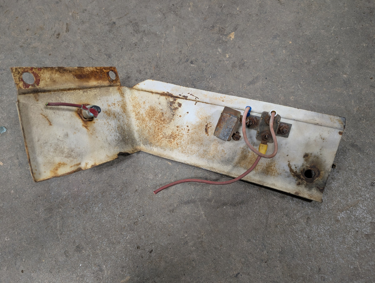 Left Steering Support Housing IH International 397886R1 USED