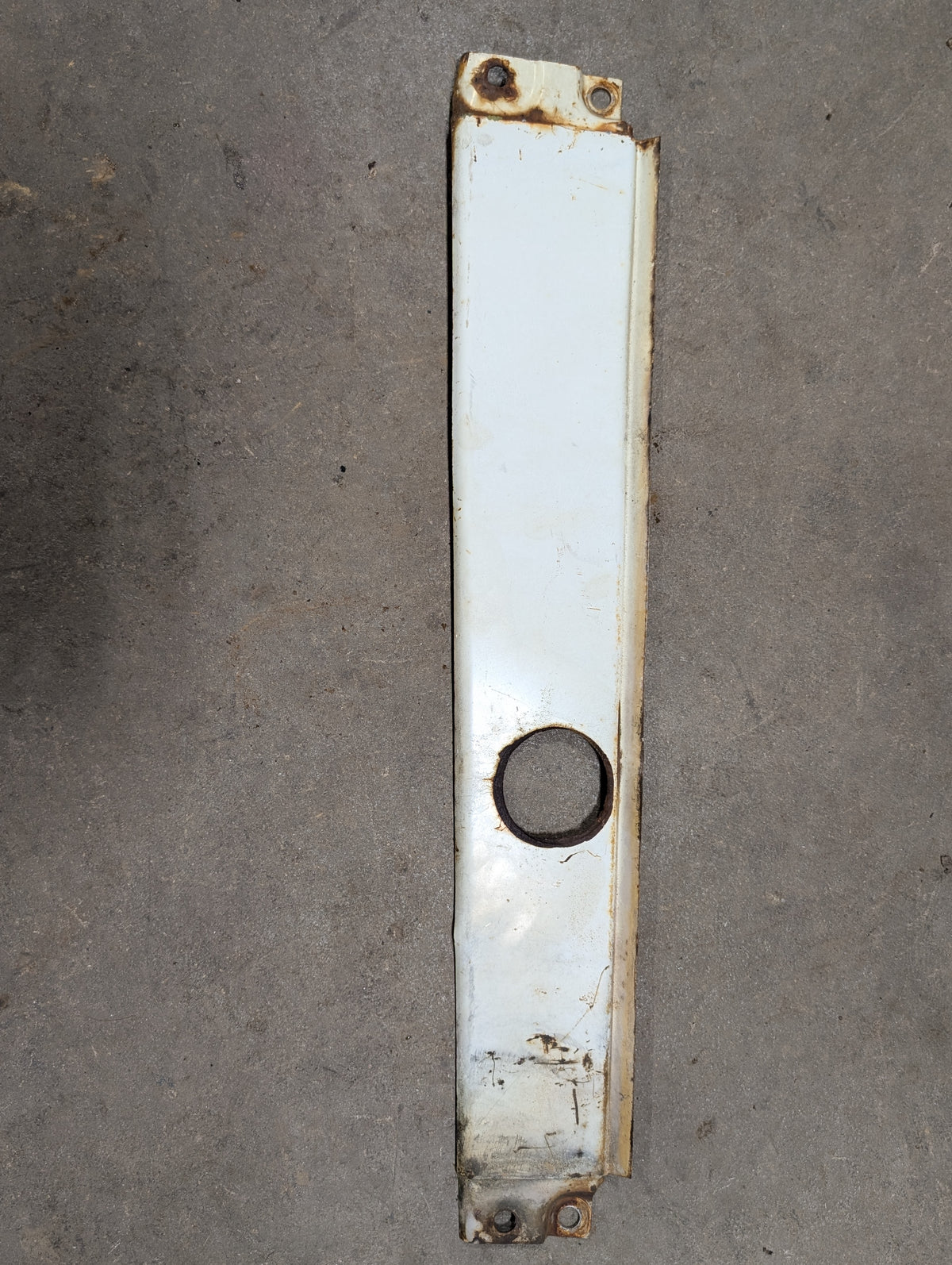 Right Rear Hood Side Panel IH International 378639R1 USED