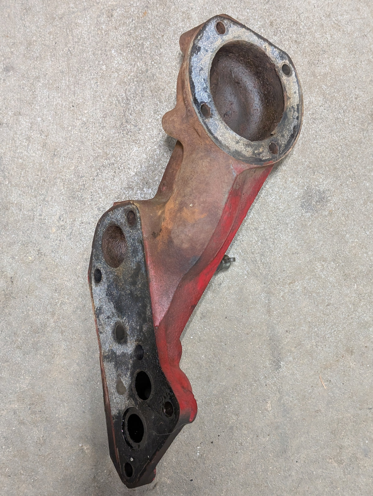 Rear Oil Cooler Header IH International 607263C1 USED