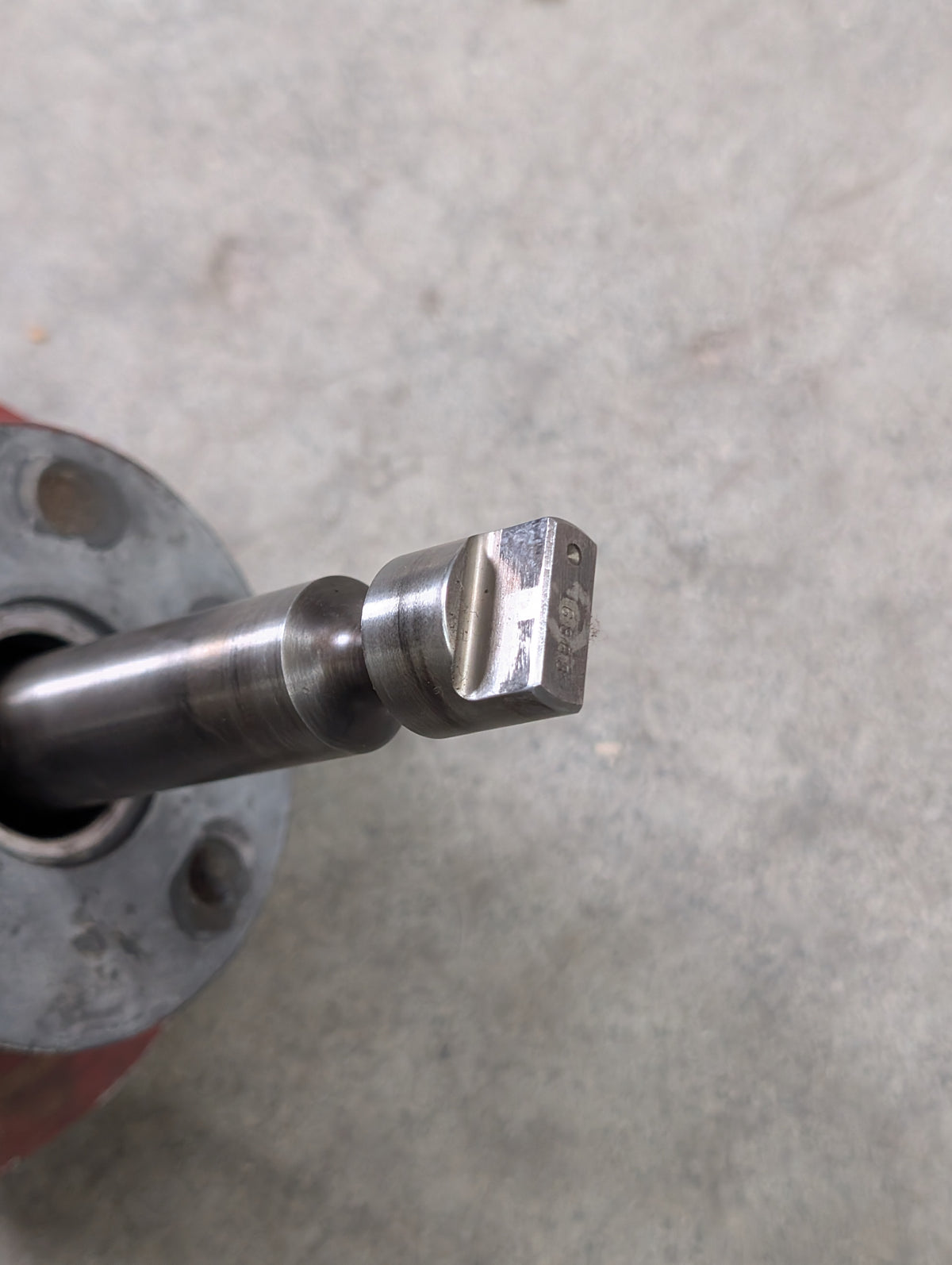 Drive Shaft & Mounting Adaptor Assembly IH International 613990C1 613612C1 USED