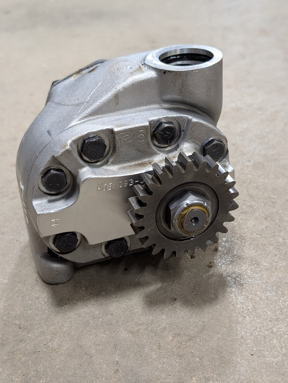 Hydraulic Pump IH International 70932C91 USED