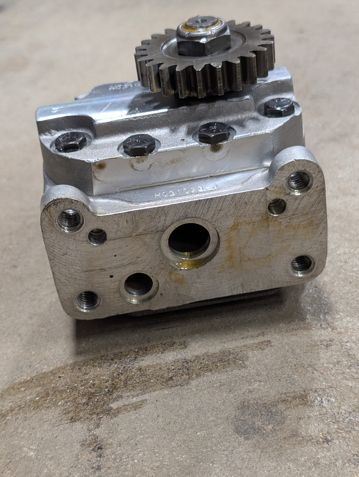 Hydraulic Pump IH International 70932C91 USED