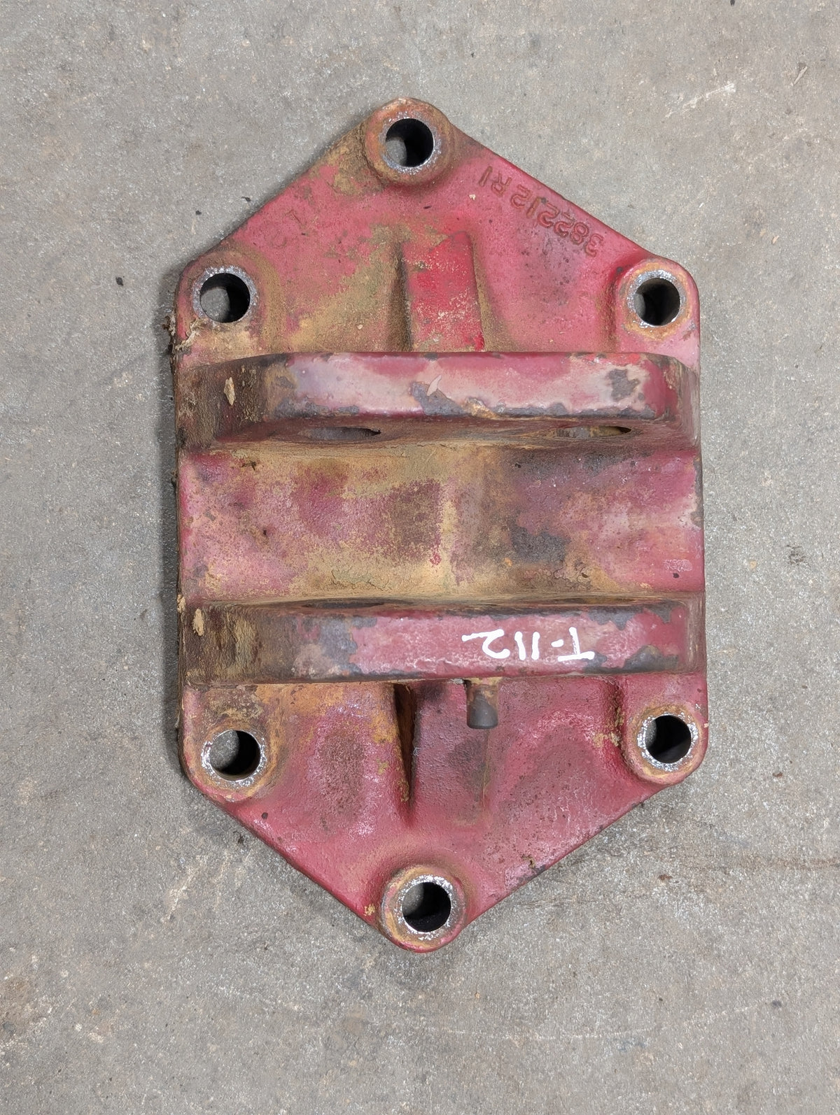 Cat 2 Top Link Bracket IH International 382212R2 382212R41 USED