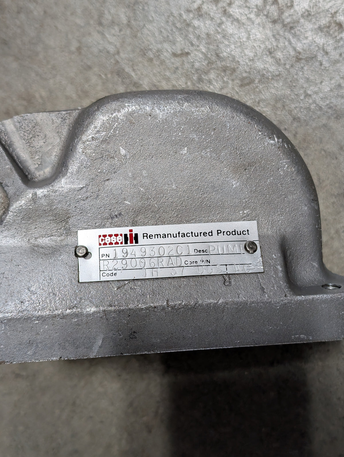 Hydraulic Pump IH International 1949302C1 USED