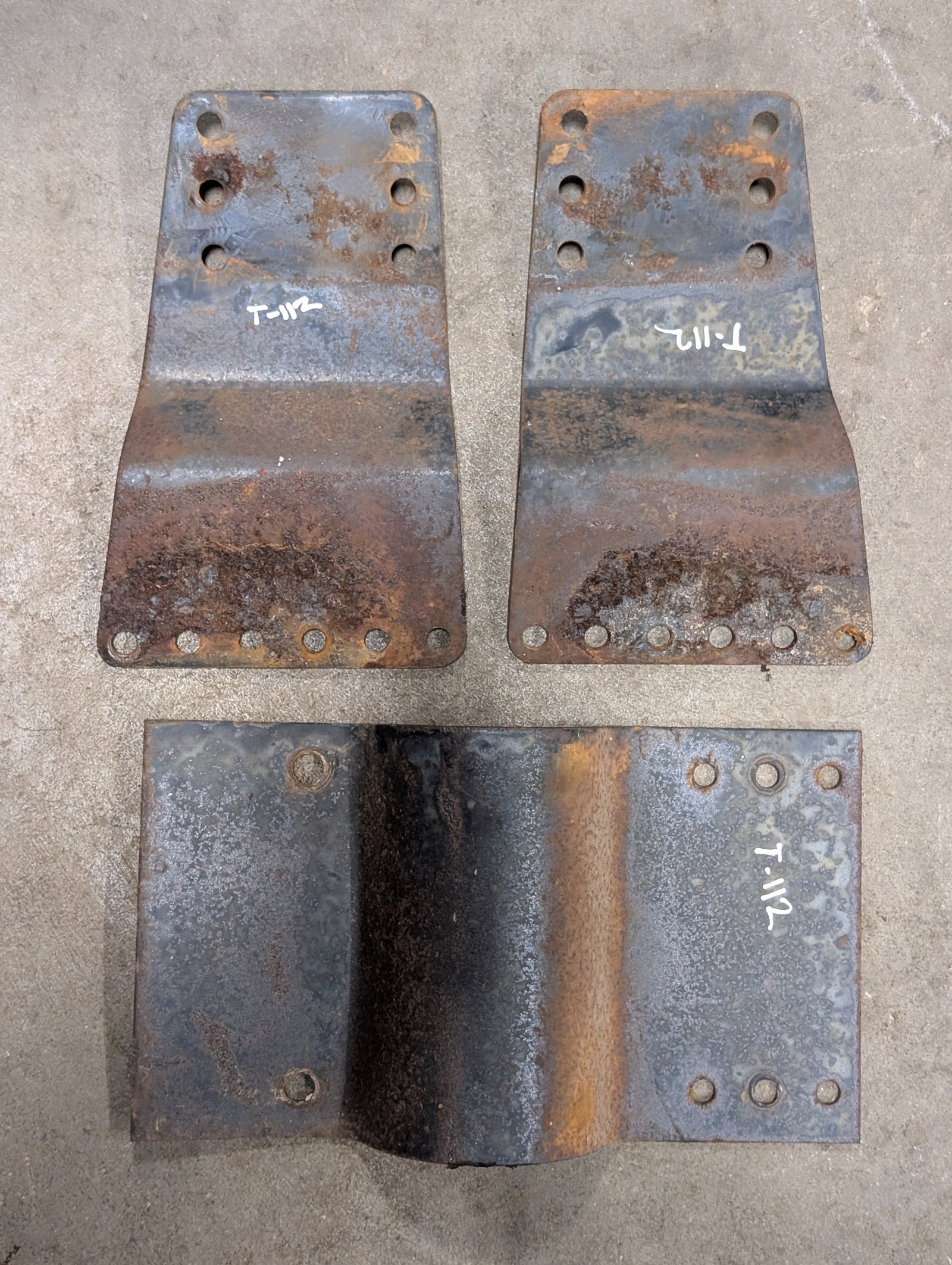 Seat Brackets IH International 387178R1 387172R1 387173R1 USED - Hines Equipment Repair & Parts