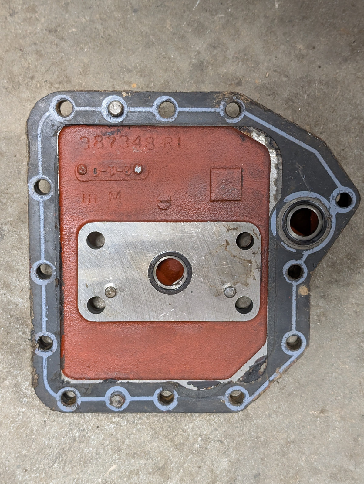 Pump Mounting Flange IH International 387348R11 USED