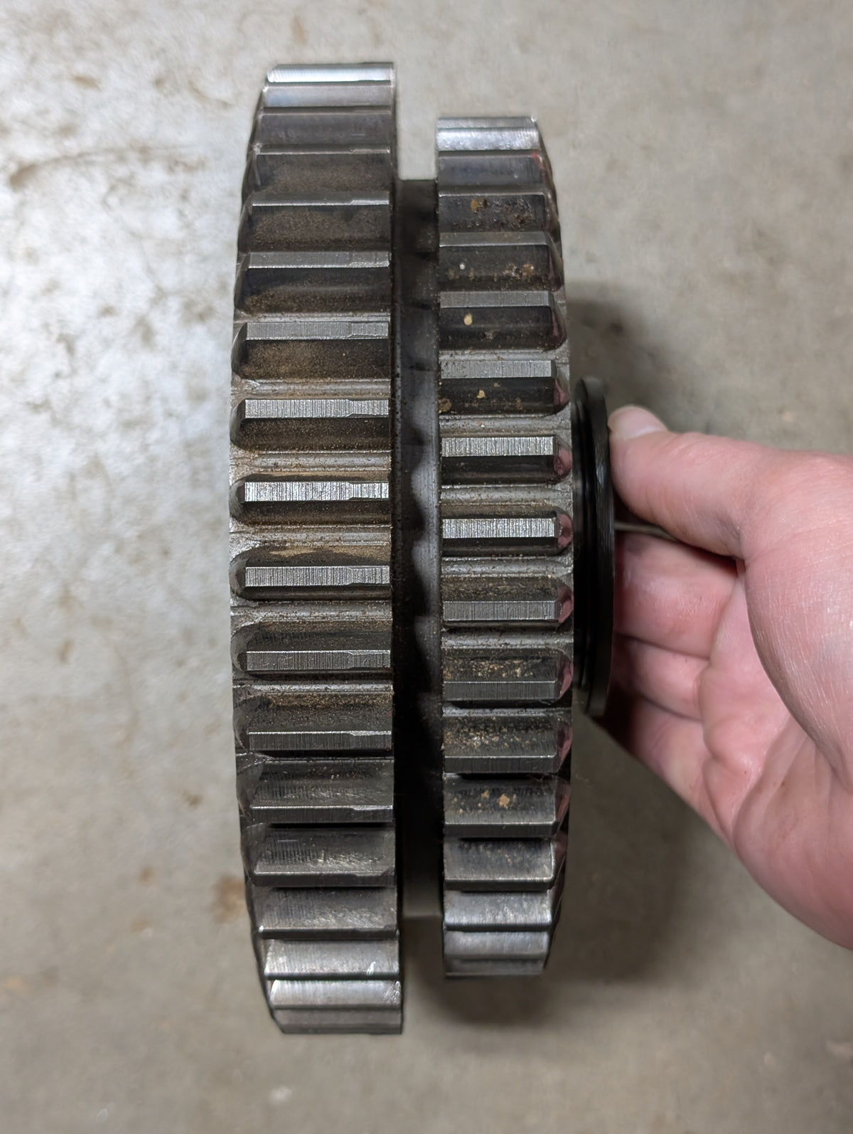 1st/2nd Speed Slider Gear International IH 380124R1 USED