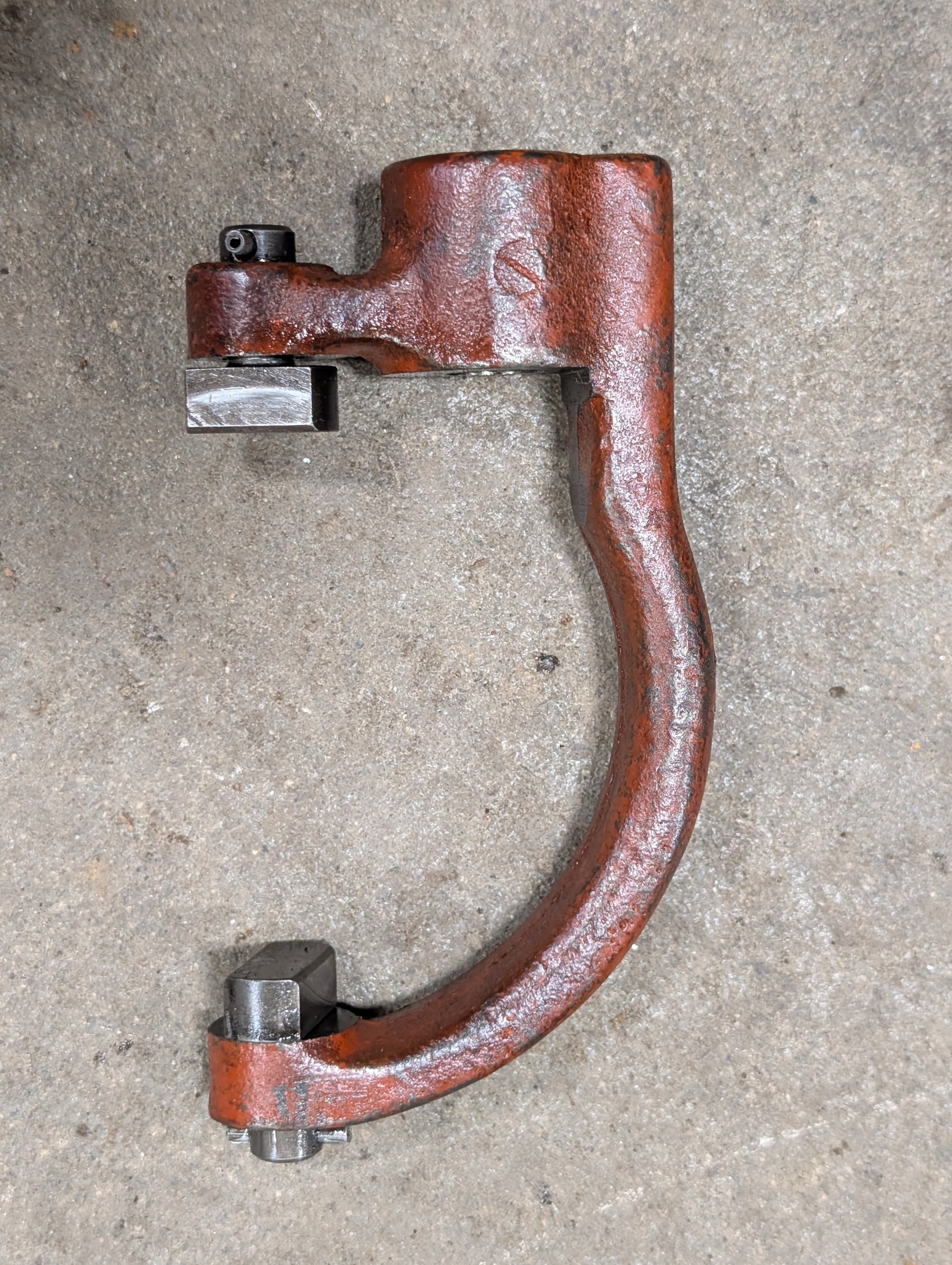 IH 1206 Tractor Parts - Hines Red Tractor Parts