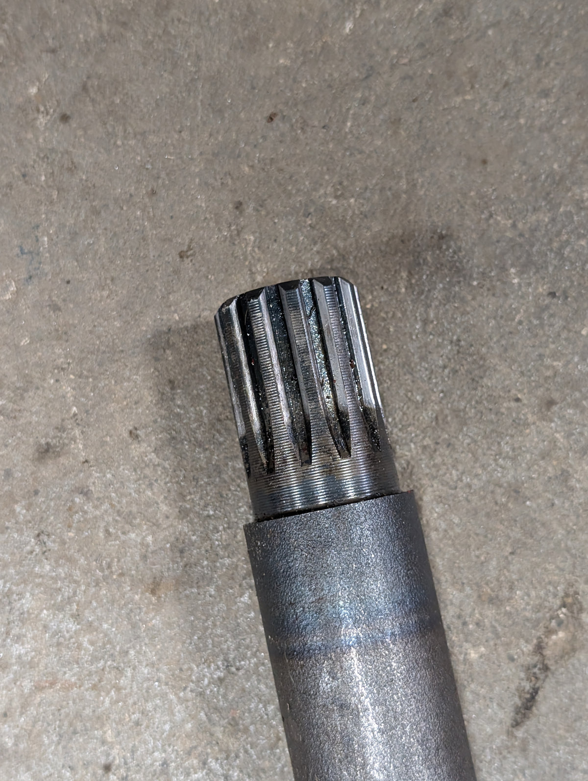 PTO Extension Shaft IH International 381513R11 USED