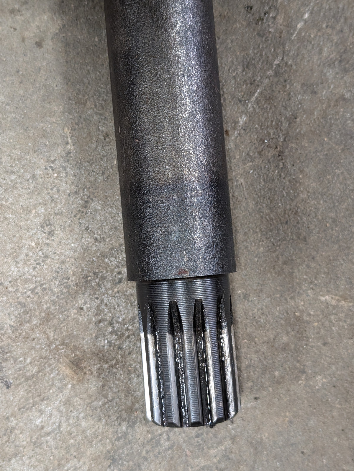 PTO Extension Shaft IH International 381513R11 USED