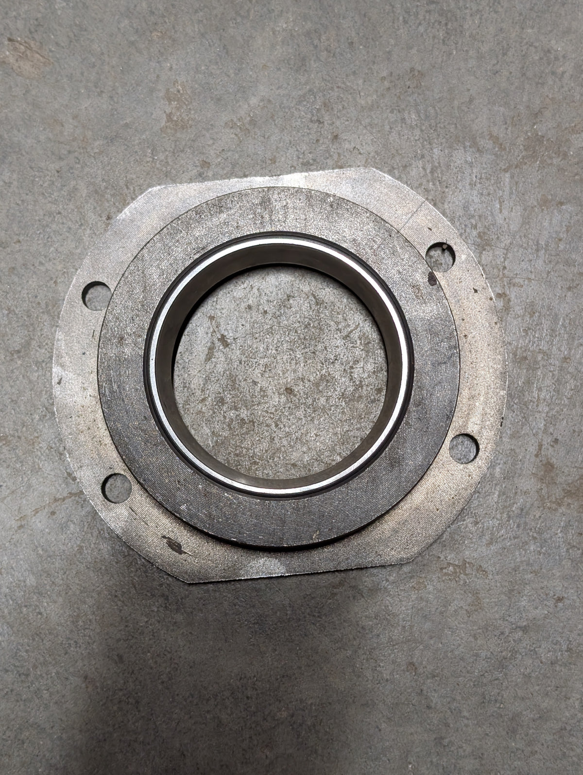 Countershaft Front Bearing Cage IH International 393160R1 USED