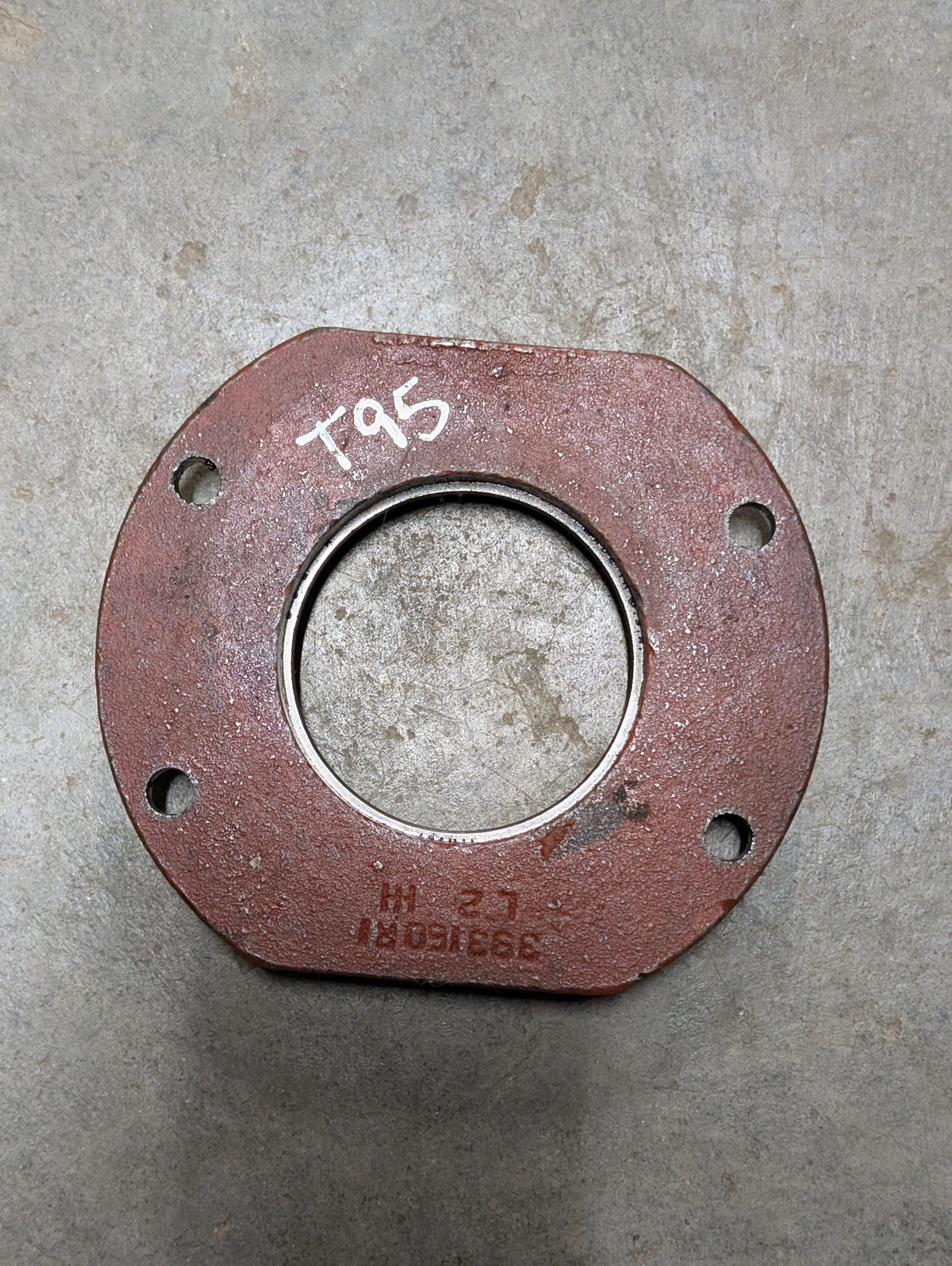 Countershaft Front Bearing Cage IH International 393160R1 USED