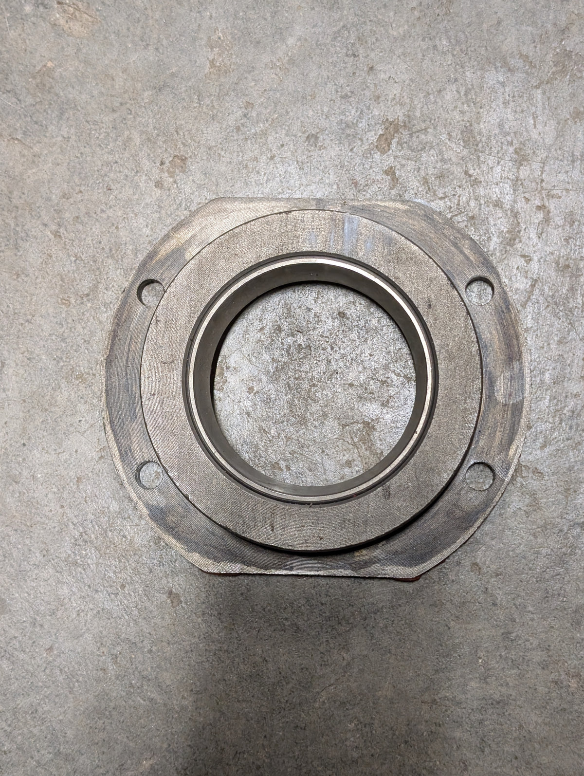 Countershaft Front Bearing Cage IH International 393160R1 USED