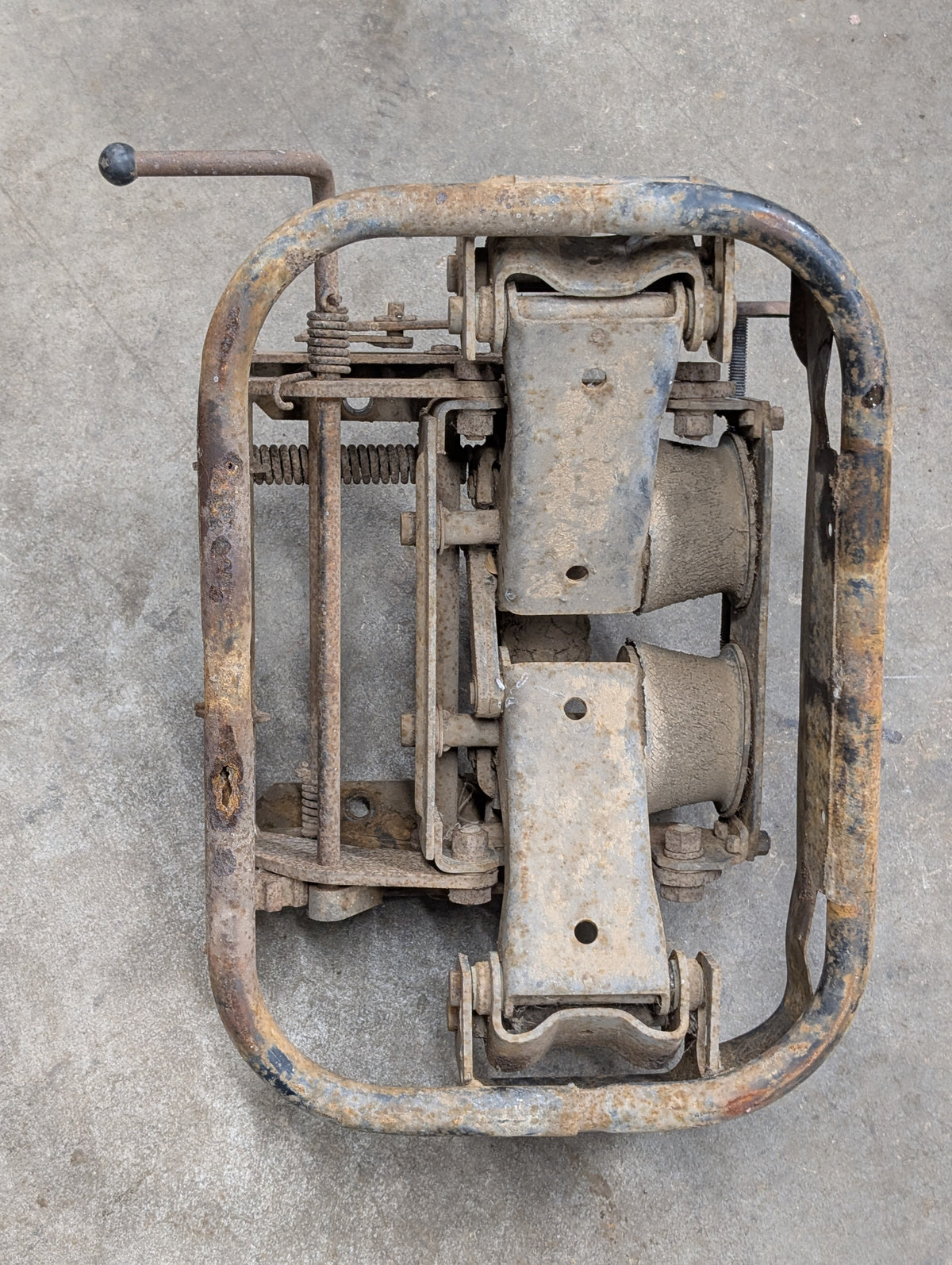 Mechanical Seat Suspension IH International 379319R93 USED