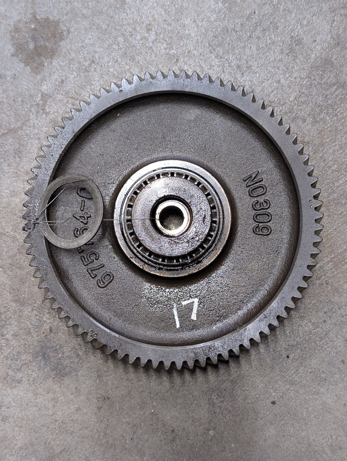 Idler Gear IH International 675764C1 USED