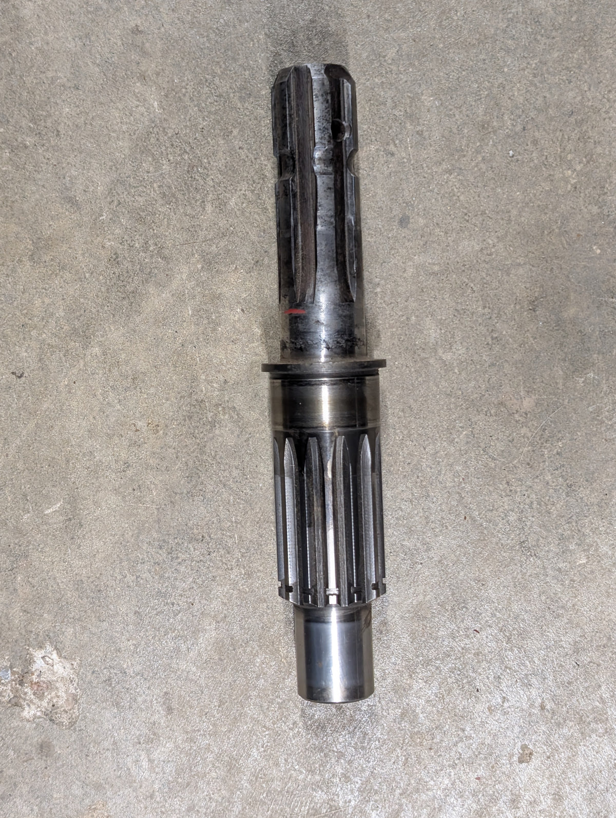 540 RPM PTO Shaft IH International 393111R1 USED