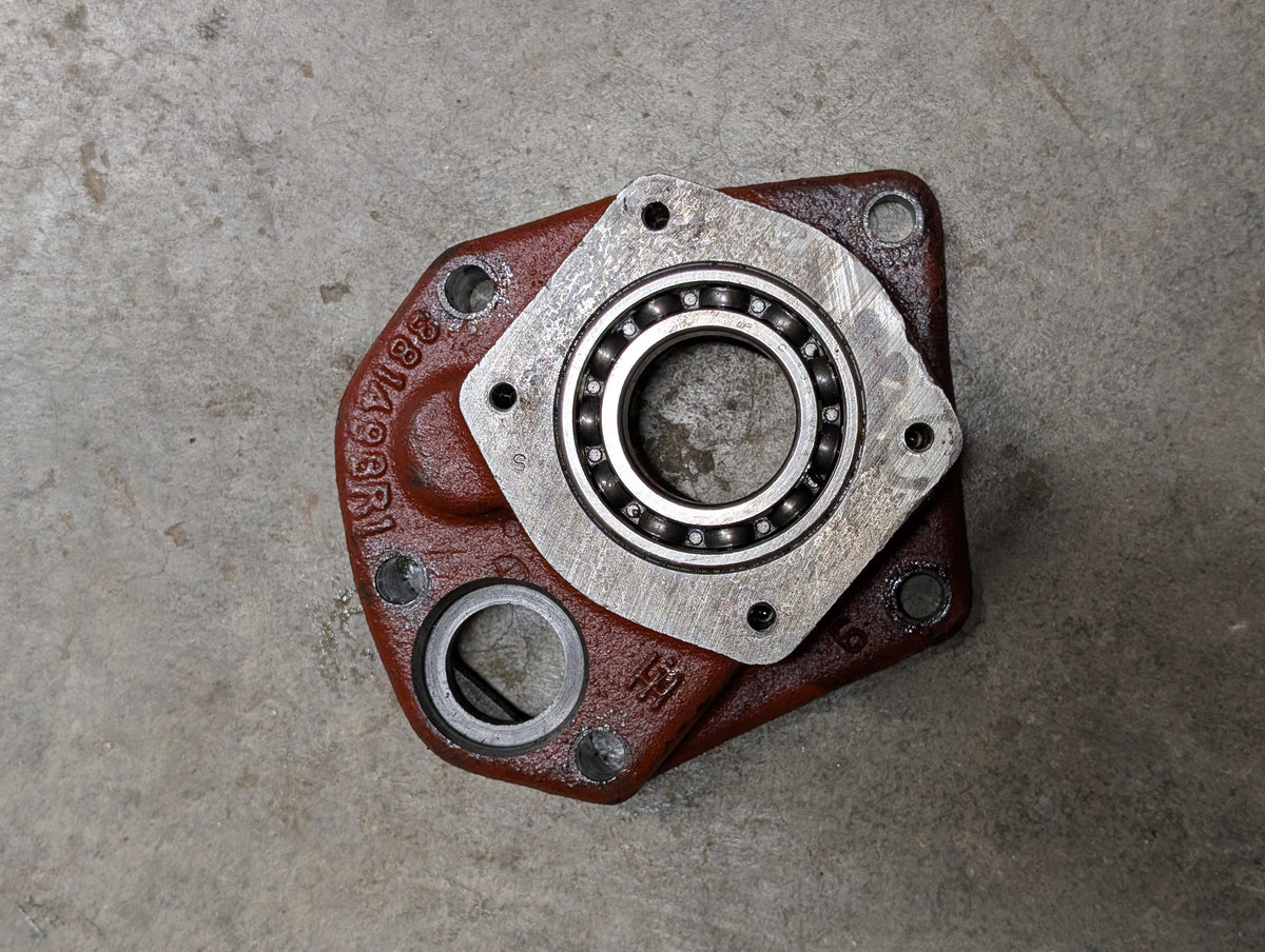 PTO Pump Assembly IH International 381498R1 381499R1 381500R1 USED