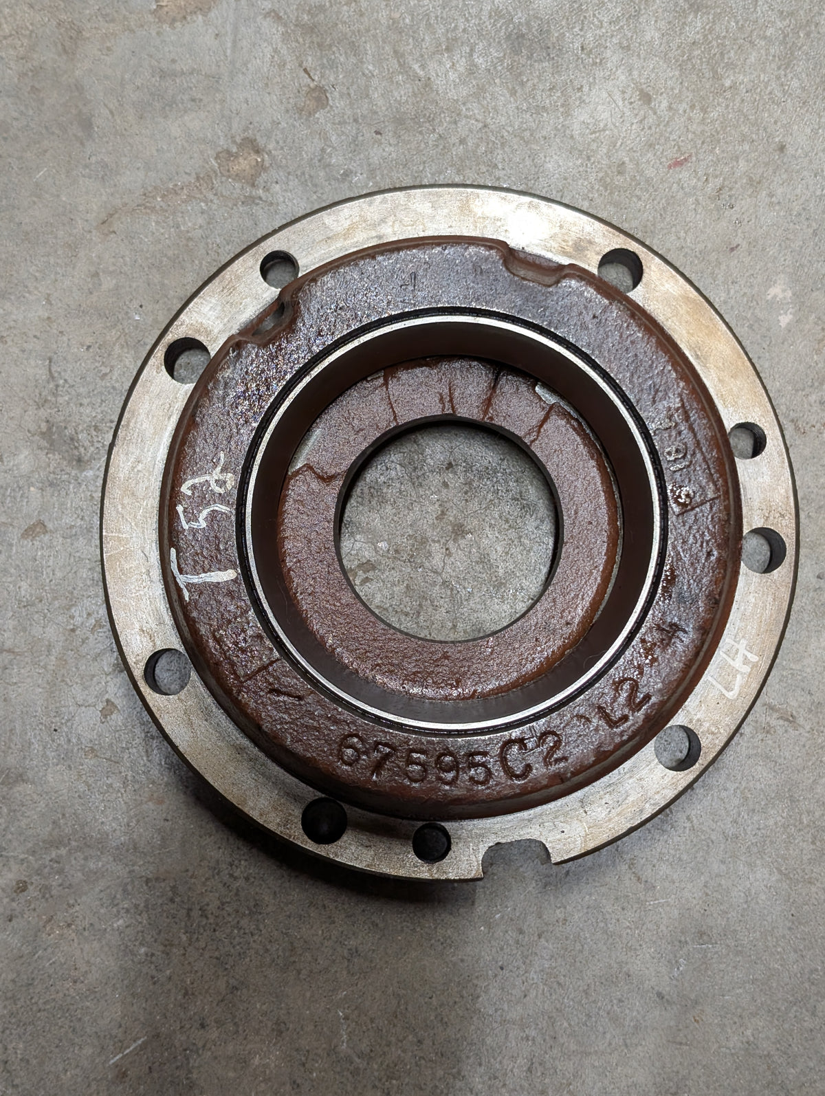 Left Differential Bearing Retainer IH International 67595C2 USED