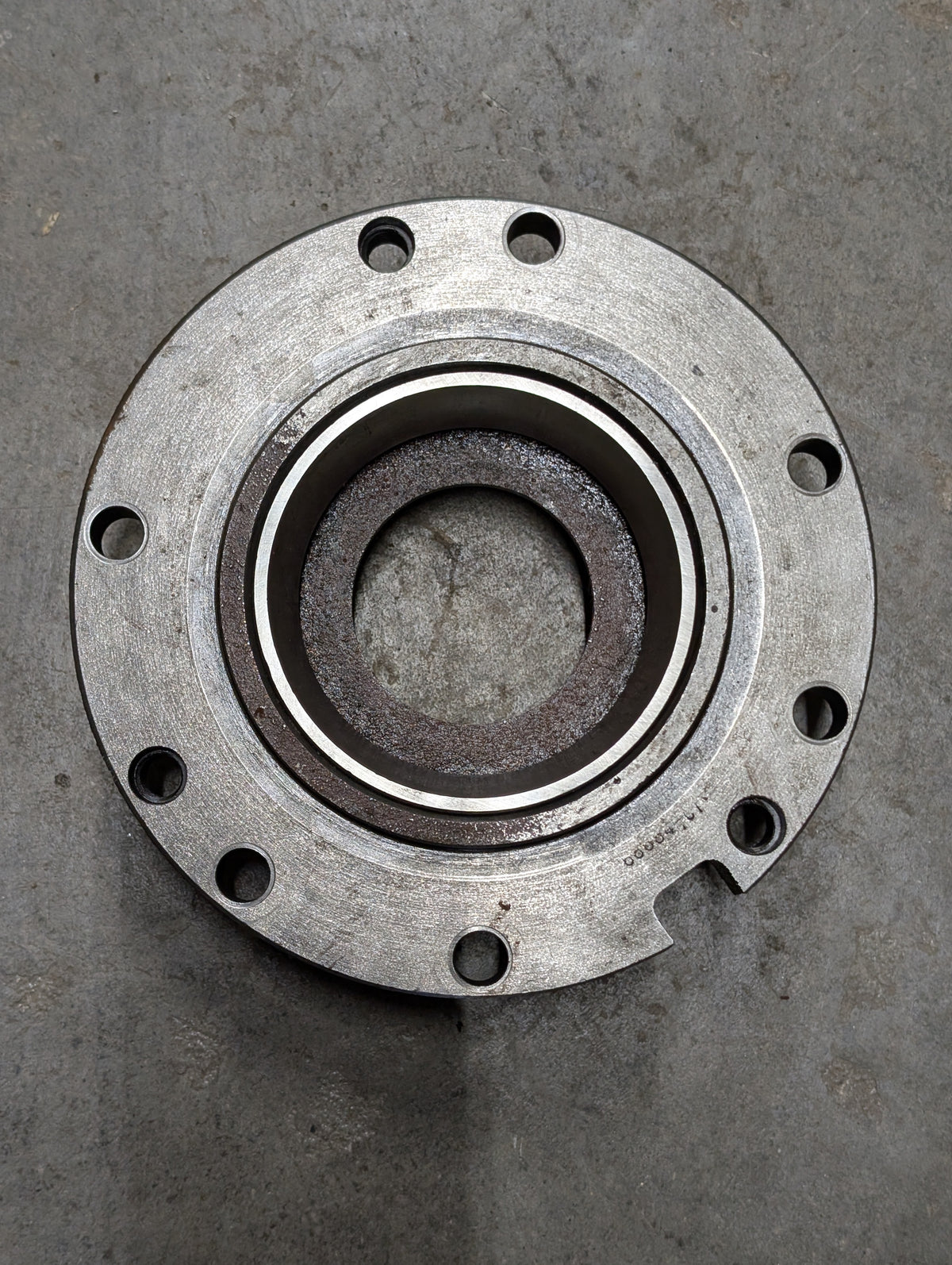 Right Differential Bearing Retainer IH International 68684C1 USED