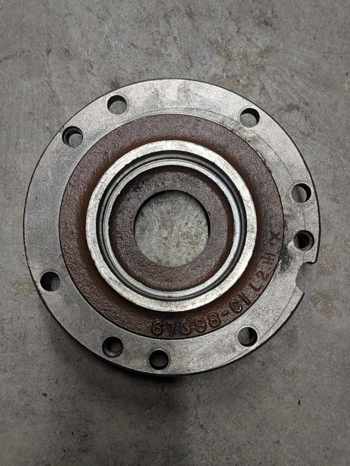 Right Differential Bearing Retainer IH International 380199R2 USED
